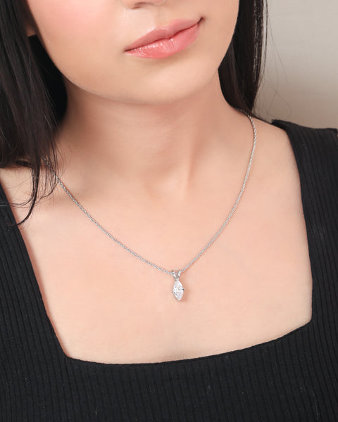 Solitaire Leaf-style Necklace