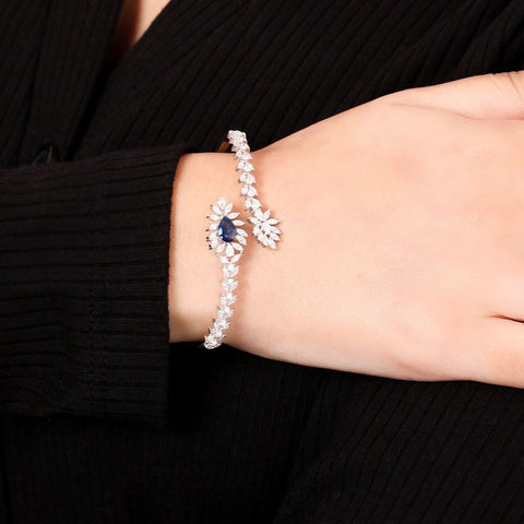 Captivating Leaf Saphire Kada Bracelet. - KORE JEWELS