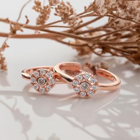 Charming Rose Cut Rose Gold Toe Ring - KORE JEWELS