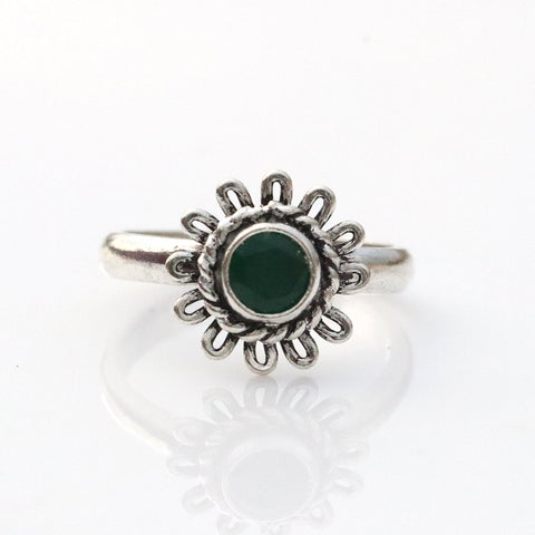 Emerald Green Solitaire Flower Toe Rings - KORE JEWELS