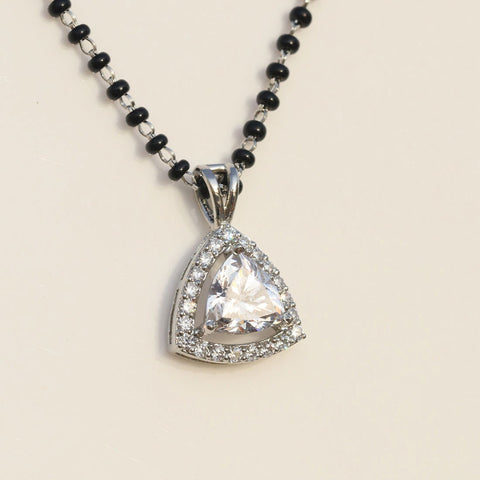 Halo Triangle Mangalsutra. - KORE JEWELS