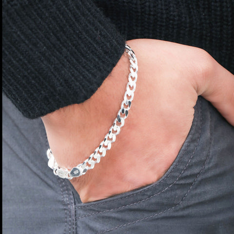Men's Striking Curb Chain Bracelet. - KORE JEWELS