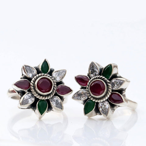 Multi-color Flower Toe Rings. - KORE JEWELS