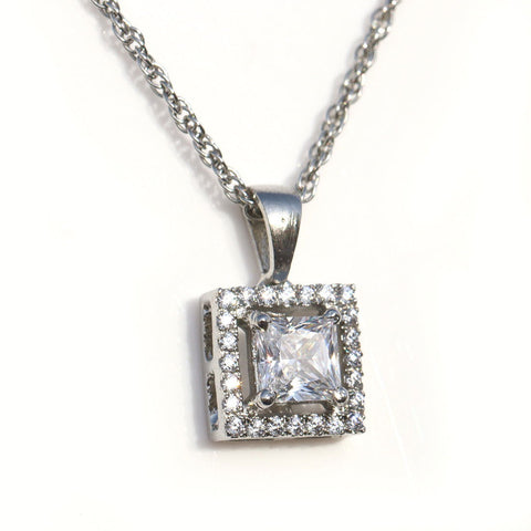 Pretty Single Halo Square Necklace - KORE JEWELS