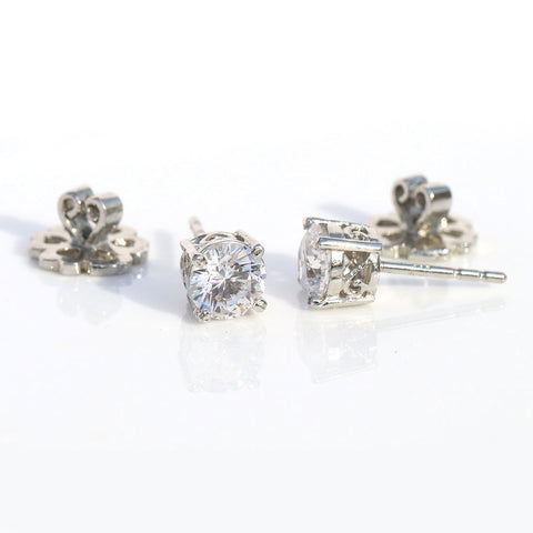 Round Solitaire Earings - KORE JEWELS