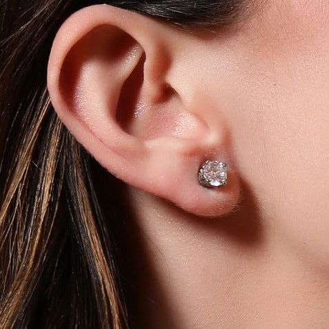 Round Solitaire Earings - KORE JEWELS