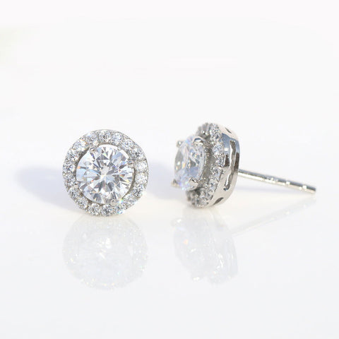 Single Halo Round Earings. - KORE JEWELS