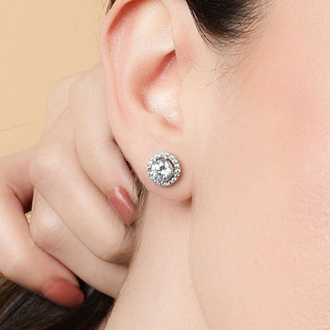 Single Halo Round Earings. - KORE JEWELS