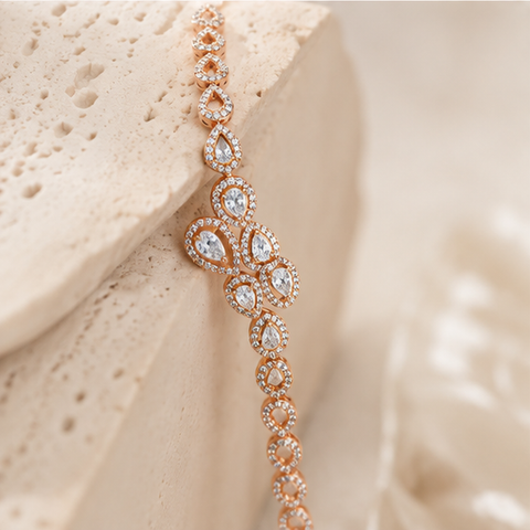 Enticing Drop Bracelet
