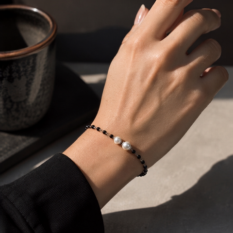 Pearl and Black Beads Silver Bracelet