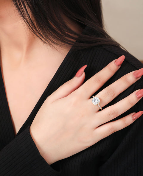 Alluring Squircle Solitaire Gold Ring. - KORE JEWELS 