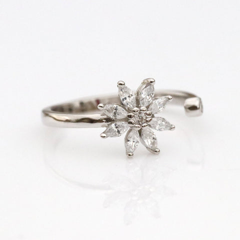 Blooming Petals Toe Ring - KORE JEWELS 