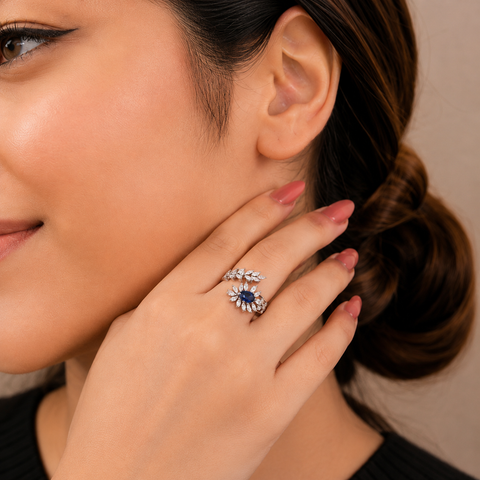 Charming Leaf Sapphire Ring.