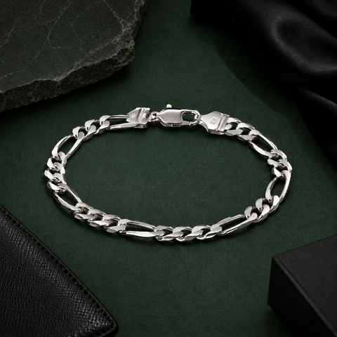 Men's Valiant Figaro Chain Bracelet.