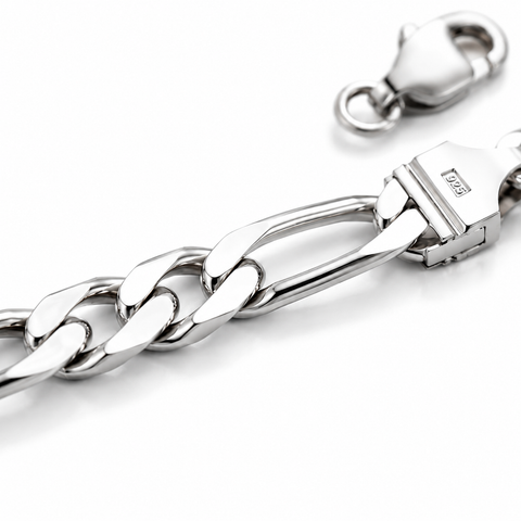 Men's Valiant Figaro Chain Bracelet.