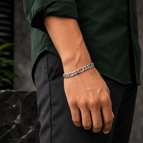 Men's Valiant Figaro Chain Bracelet.