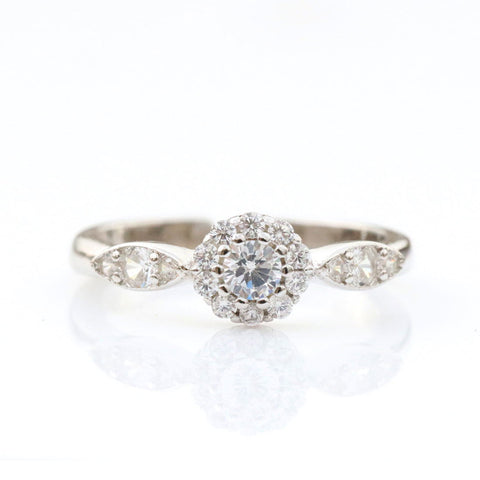 Enchanting Flower Toe Ring - KORE JEWELS 