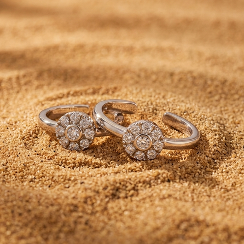 Charming Rose Cut Toe Ring