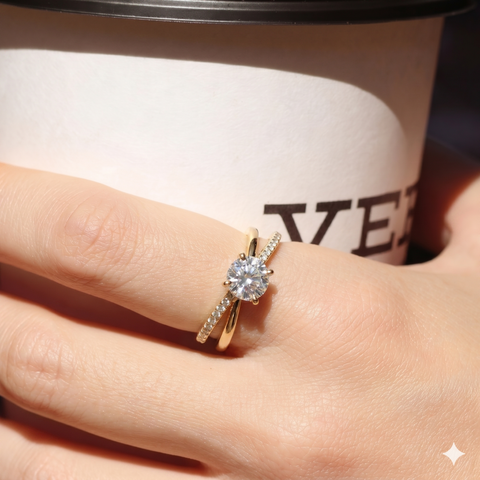 Enchanting Solitaire CZ Ring.