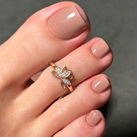 Ravishing Lotus Rose Gold Toe Ring