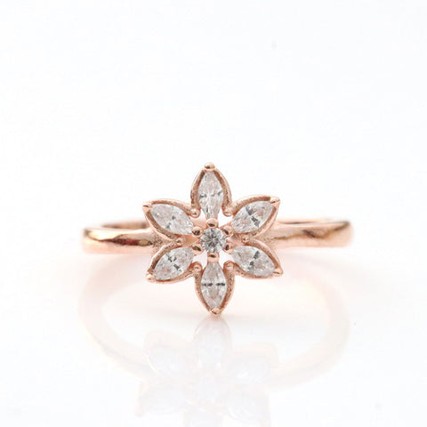 Pleasing Floral Rose Gold Toe Ring - KORE JEWELS 