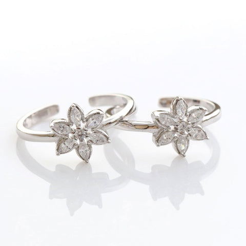 Pleasing Floral Toe Ring - KORE JEWELS 