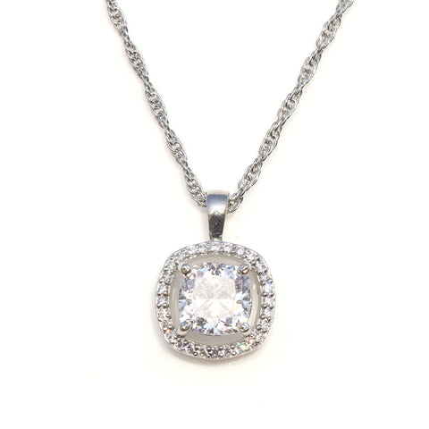 Pleasing Halo Squircle Necklace - KORE JEWELS 