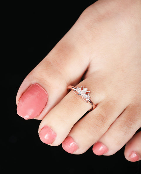 Ravishing Lotus Rose Gold Toe Ring - KORE JEWELS 
