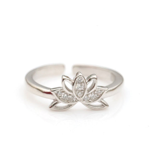 Ravishing Lotus Toe Ring - KORE JEWELS 