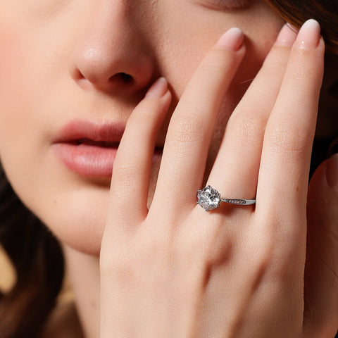Single Solitaire Zirconia Ring. - KORE JEWELS 