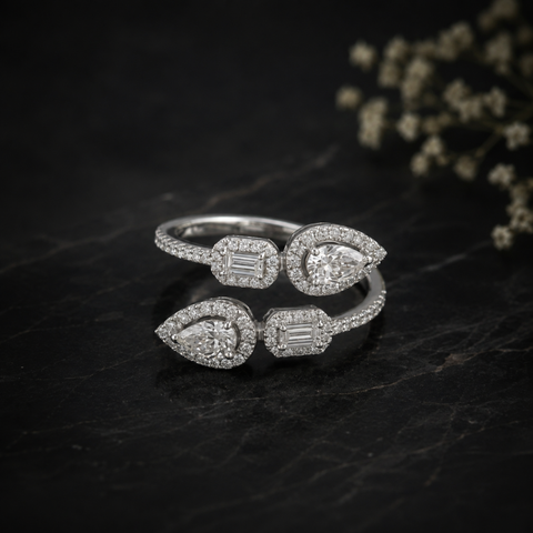Exquisite Teardrop Zirconia Ring.