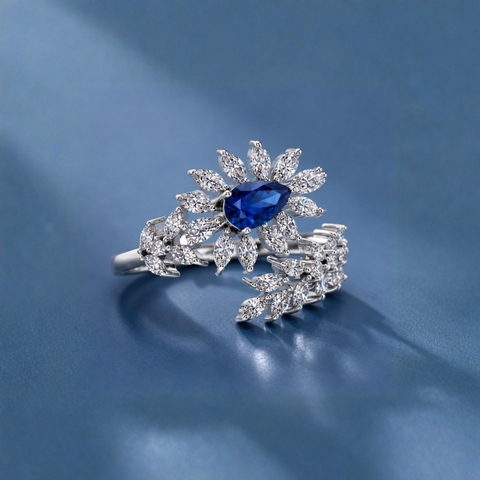Charming Leaf Sapphire Ring.