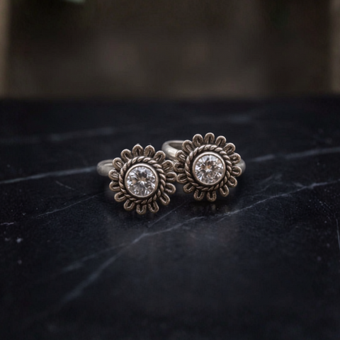 Solitaire Flower Toe Rings