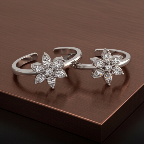 Pleasing Floral Toe Ring
