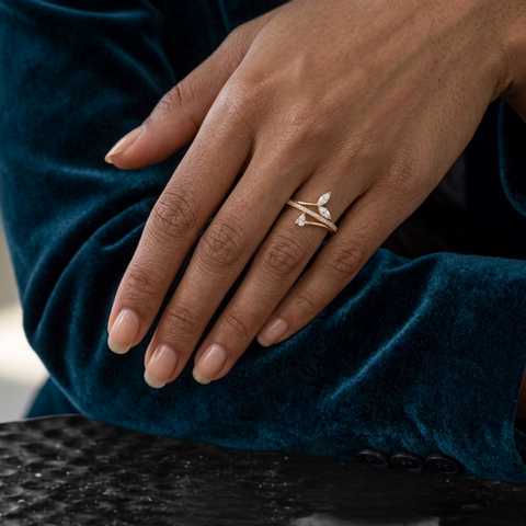 Tantalizing Leafy Love CZ Ring.
