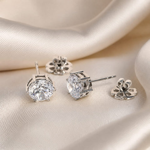 Round Solitaire Earings